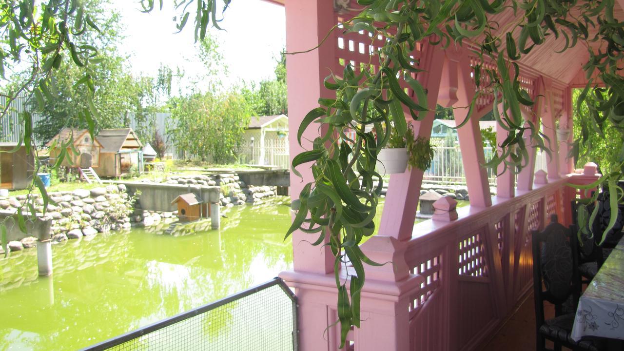 Mini Hotel Leon Lalovo Ngoại thất bức ảnh